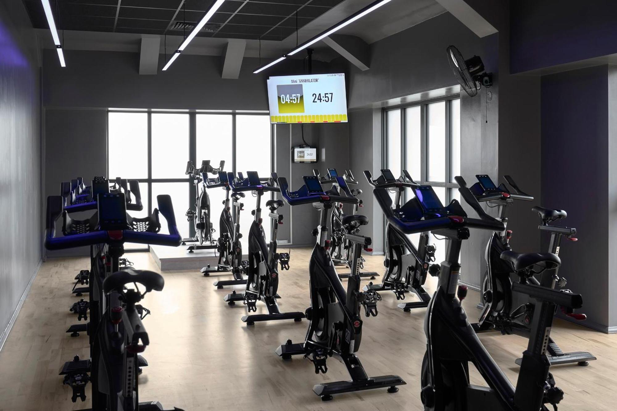 National Badminton Centre Lodge & Health Club ミルトン・ケインズ エクステリア 写真