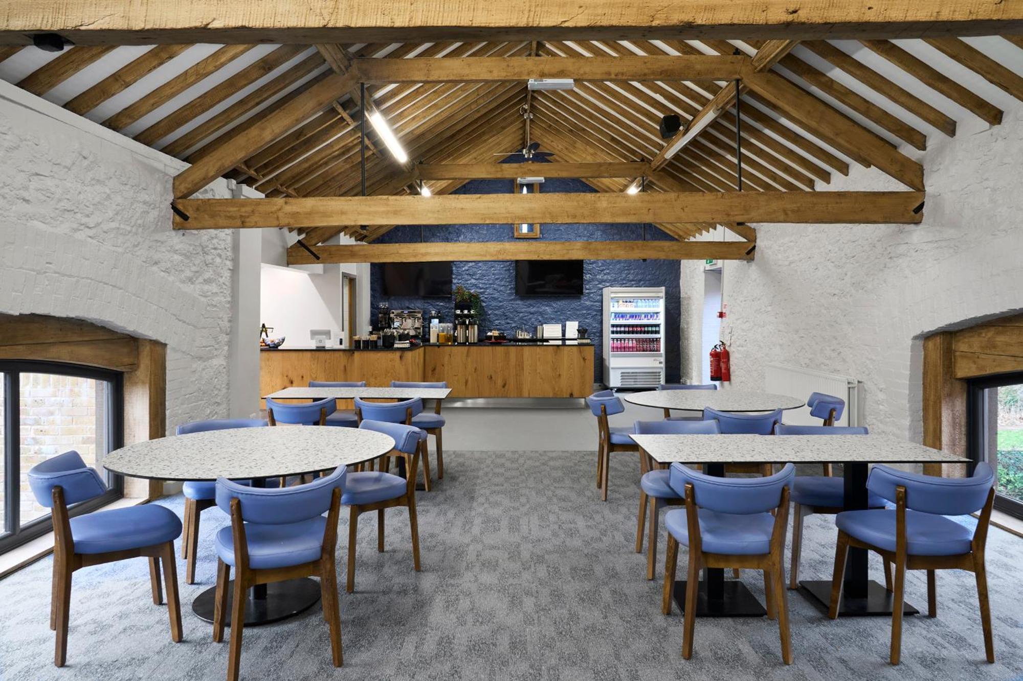 National Badminton Centre Lodge & Health Club ミルトン・ケインズ エクステリア 写真